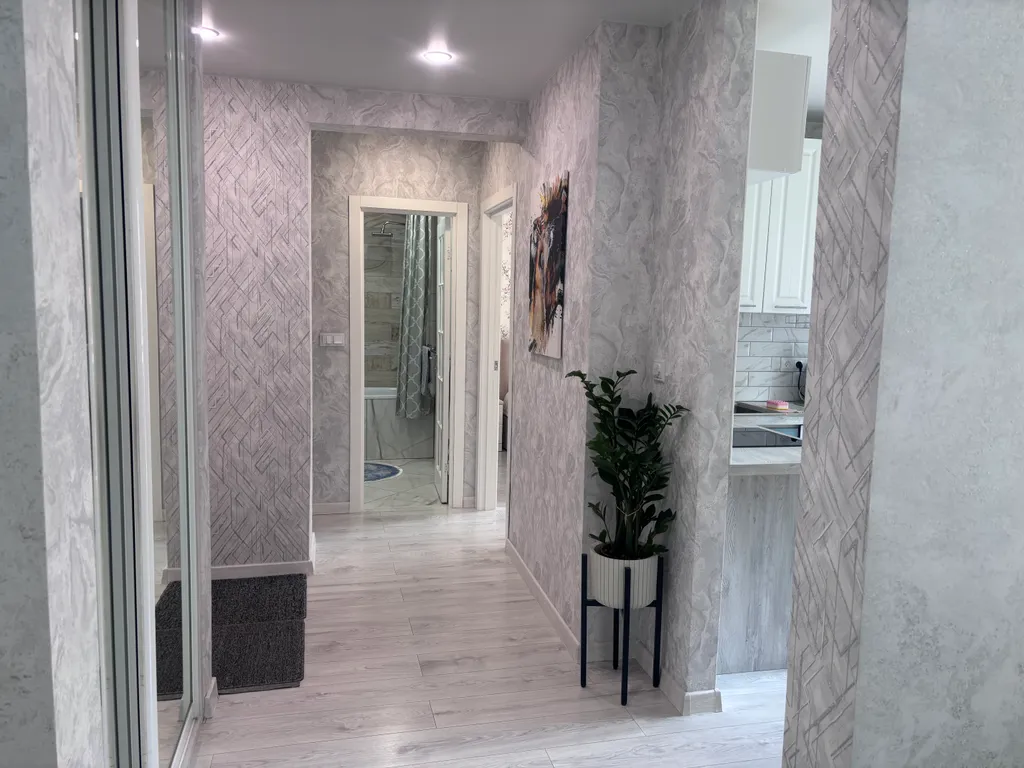 2-х комнатная квартира недалеко от центра 2 кондиционера и балкон