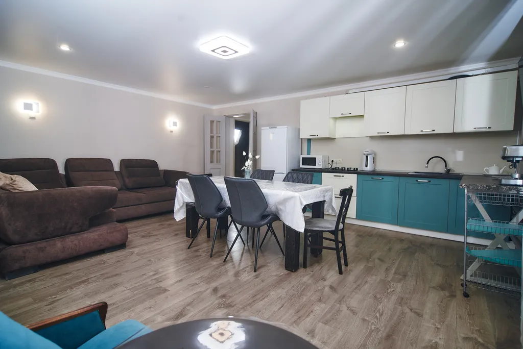 Дом у сосновой рощи