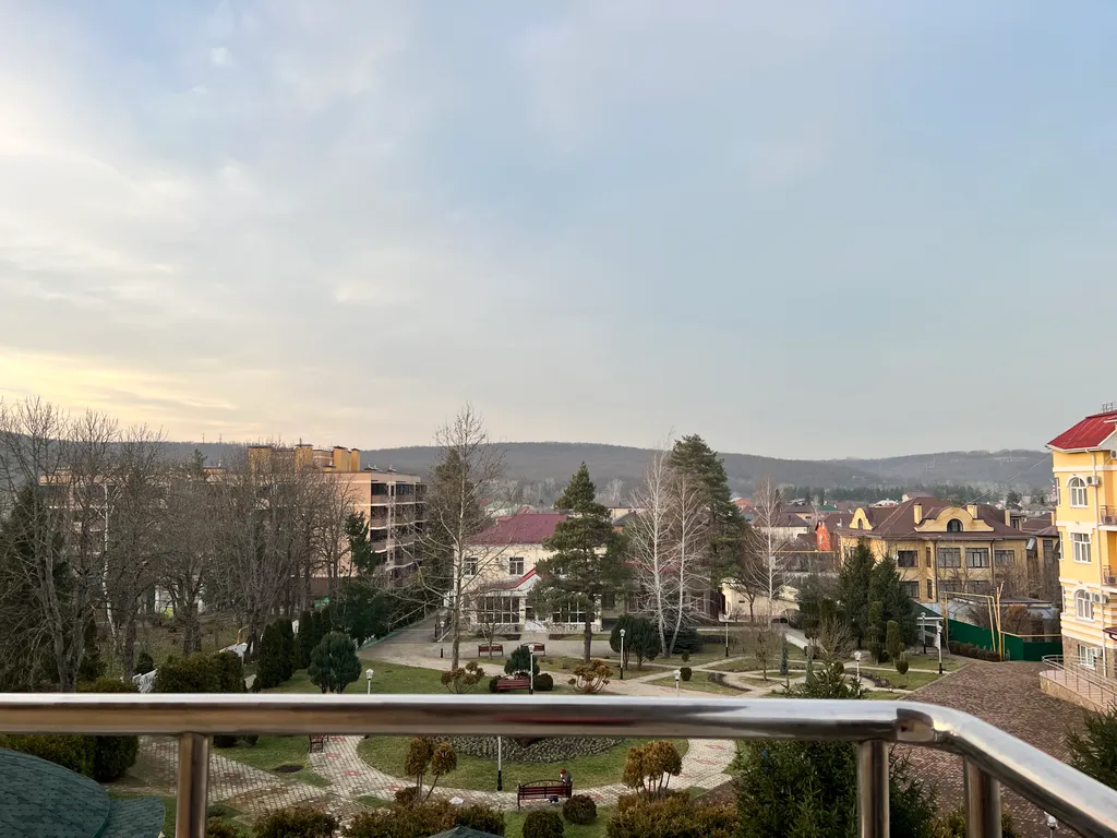 Квартира 3-х комнатная квартира в санаторном парке Горячего ключа — Горячий Ключ