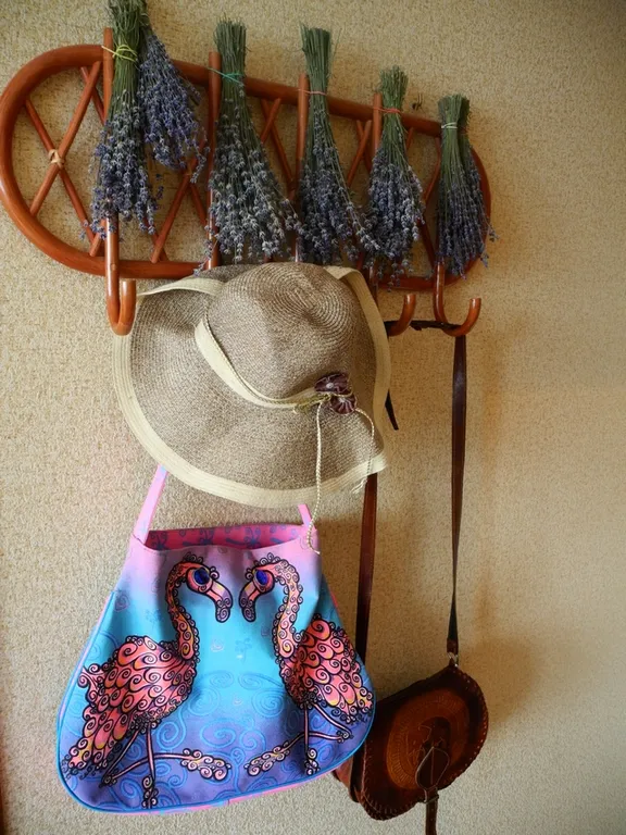 Дом в ближайшем пригороде Ялты