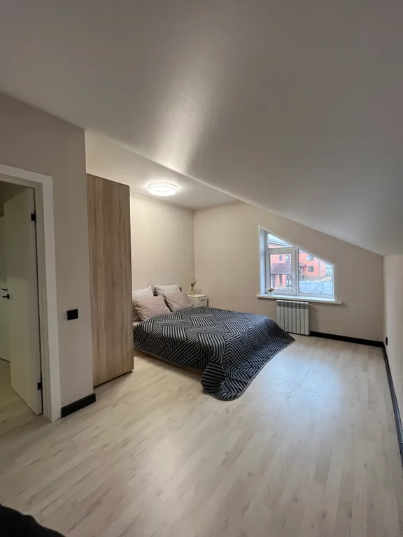 4-комнатный Дом