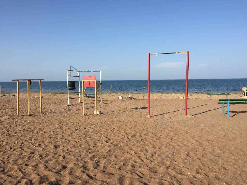 Домик с красивым двором