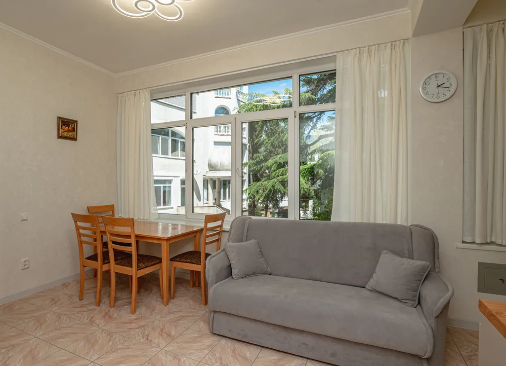 Квартира Апартаменты с террасой — аренда посуточно в Ялта