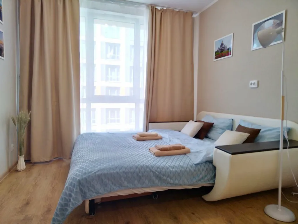 Квартира Уютная светлая студия в 8 минутах от метро Парнас — аренда посуточно в Парголово