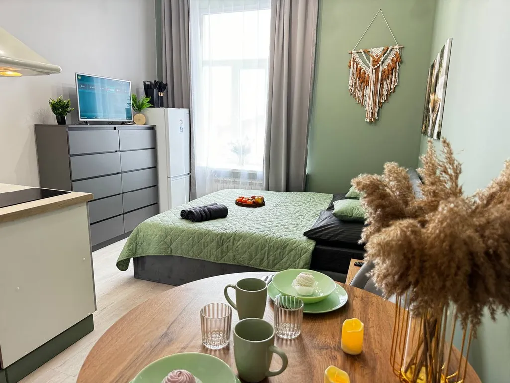 Дизайнерская квартира-студия на двоих