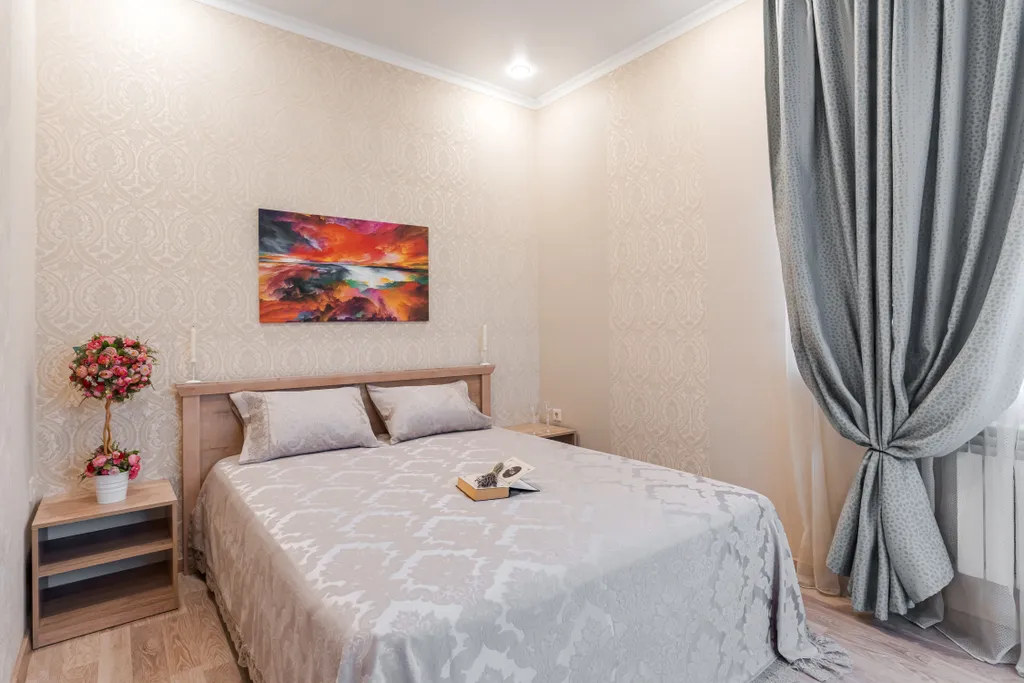 Двушка в центре до 6 человек отчетные документы, ориентир башня париж