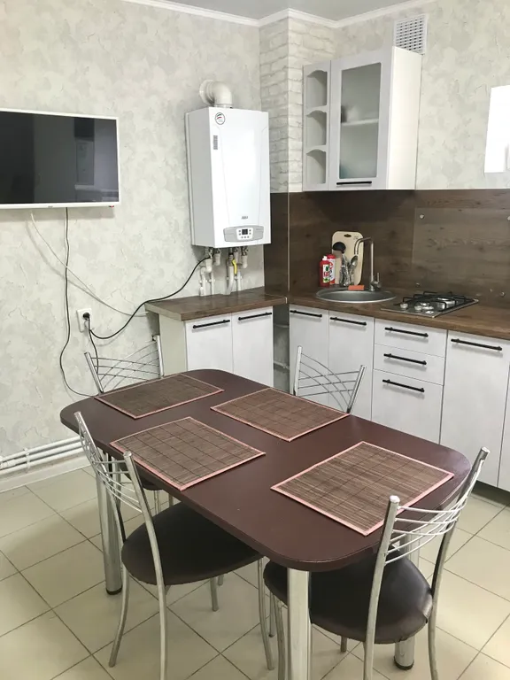 Квартира в центре рядом с парком и морем