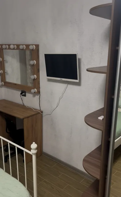 Посёлок имени Морозова квартира у Ладожского озера , каток