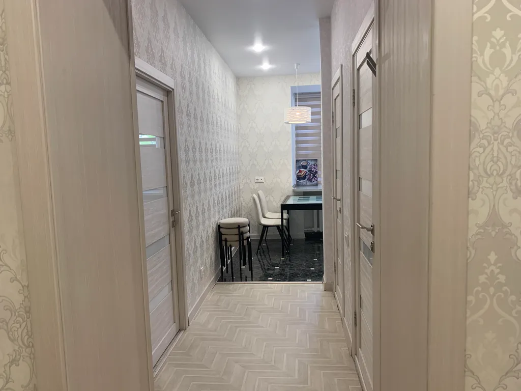 Трехкомнатная квартира посуточно в Тюмени