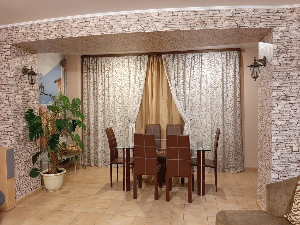 Таунхаус с сауной и бассейном недалеко от метро