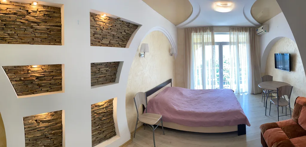 Студия с видом на море