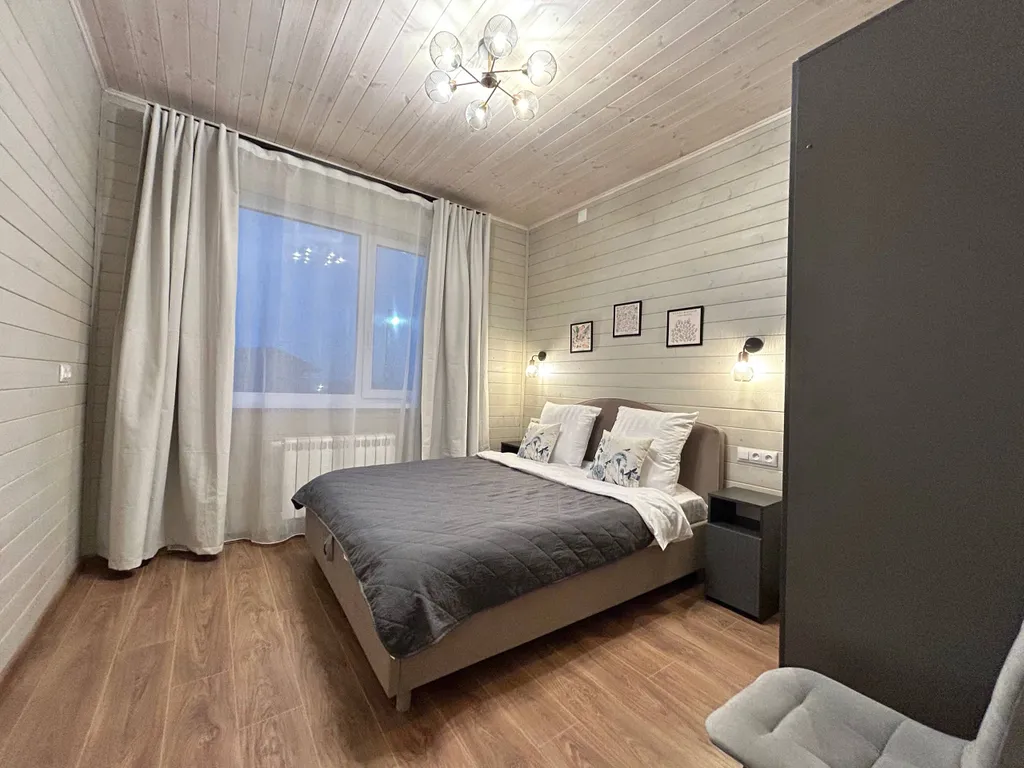 Дом с собственным сосновым лесом недалеко от поселка Сосново