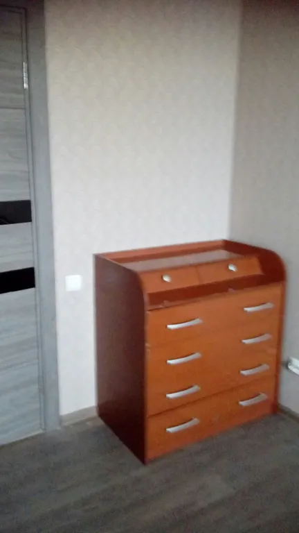 2-комнатная квартира с раздельными комнатами и балконом