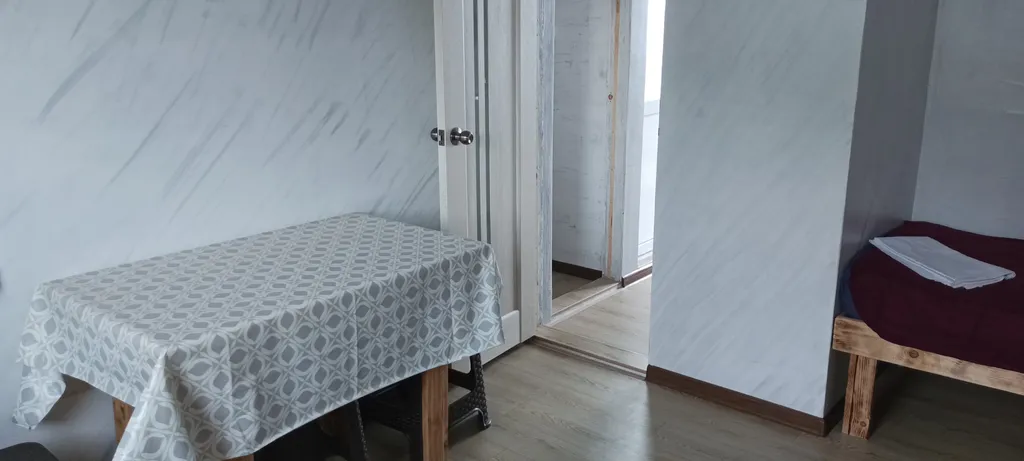 Двухкомнатная квартира на втором этаже