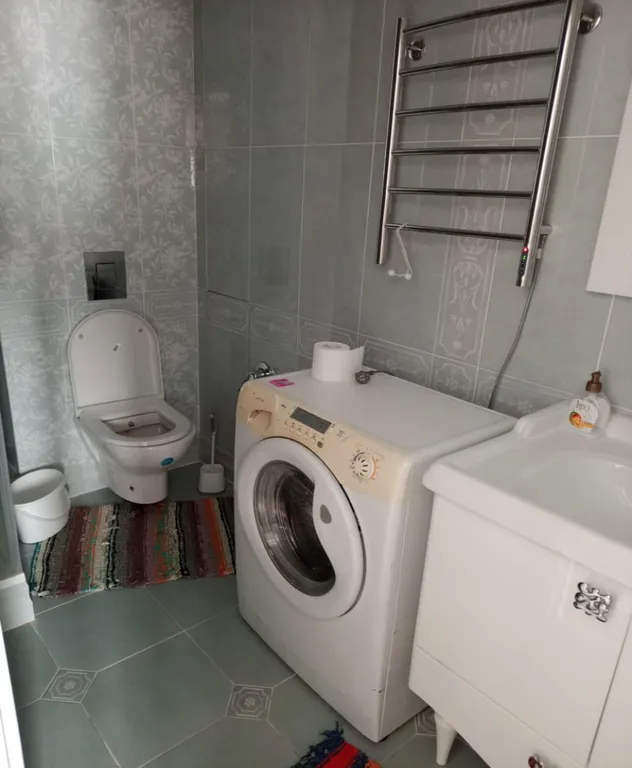 Квартира 2-комнатная Квартира — Балезино