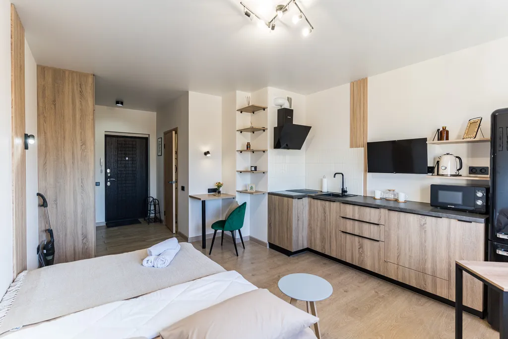 Стильная студия в ЖK Ceмeйный  от LetoApart