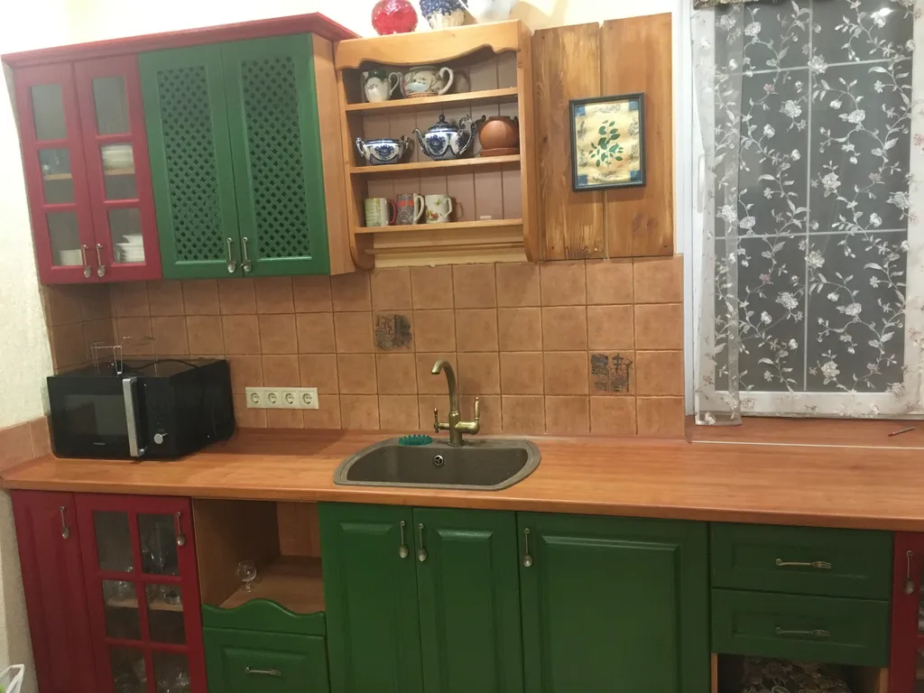 Вилла на холме с прекрасным видом