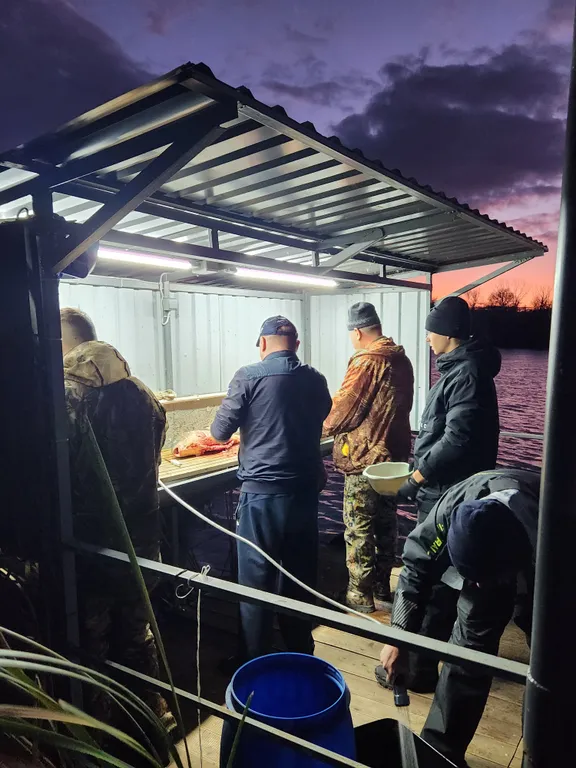 Коттедж у реки