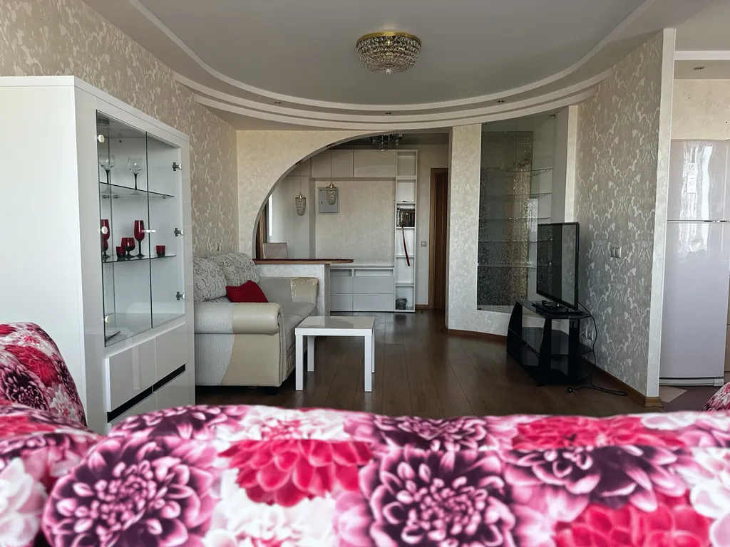 Квартира с панорамным видом на реку и все монастыри