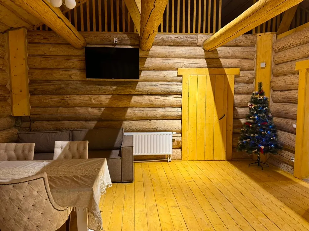 Коттедж Коттедж Шале из сухого бревна — Красное Село