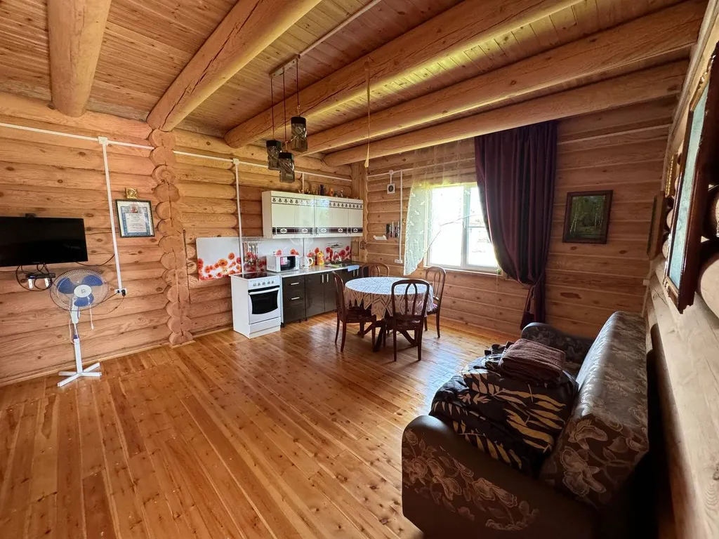 Усадьба Гусли, Кедр