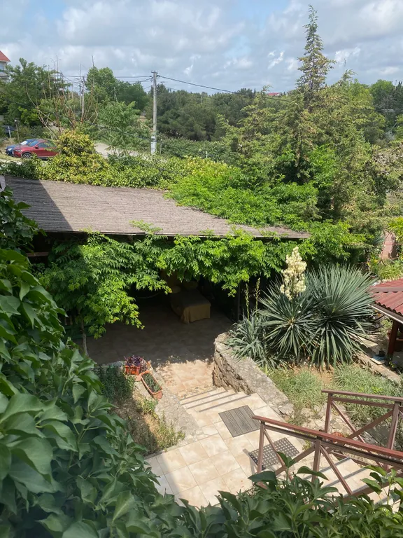 На даче у моря