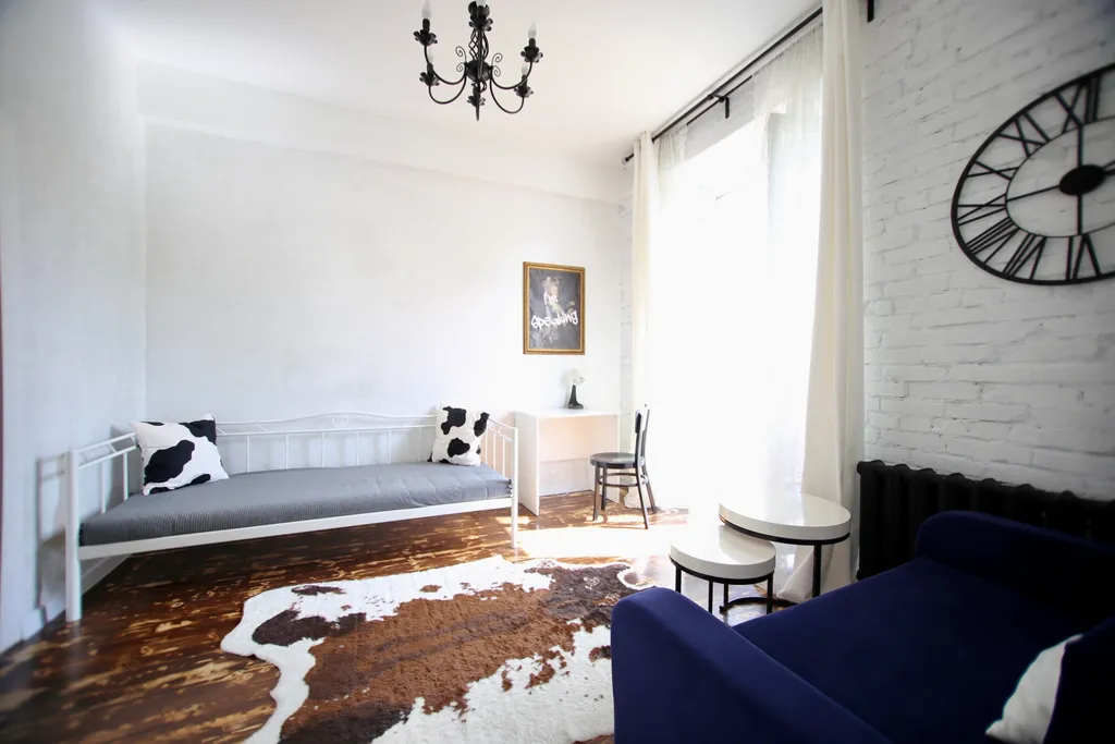 Атмосферная «Сталинка» в историческом центре