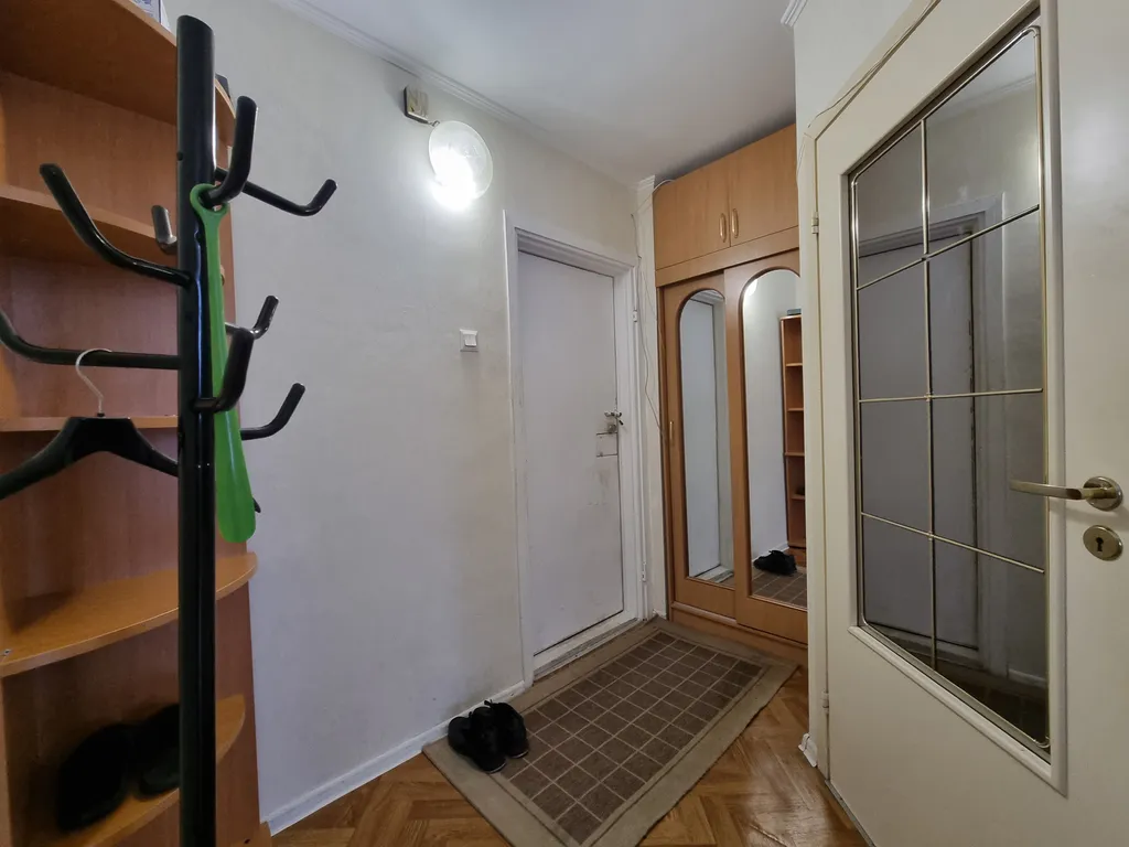 1-комнатная квартира с отличным видом из окна