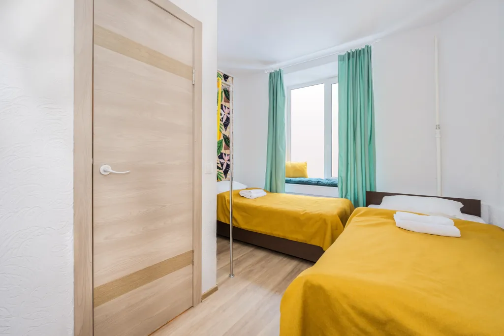 Квартира Комната с санузлом и двумя отдельными кроватями у зоопарка — Санкт-Петербург