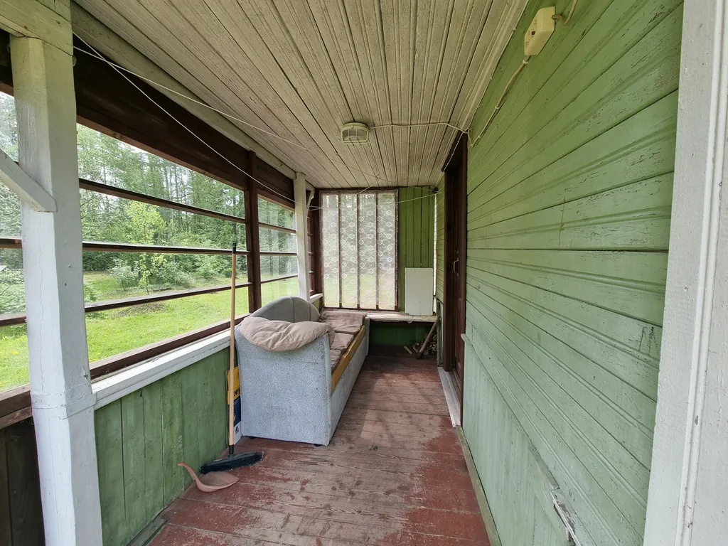 Уютная половина зеленого домика вблизи центрального пляжа