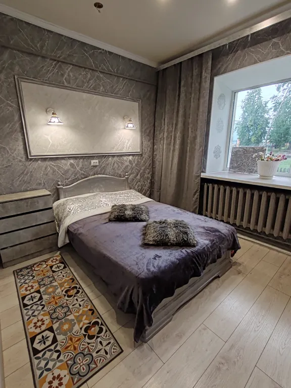 Уютная двухкомнатная квартира с отдельным входом в центре района