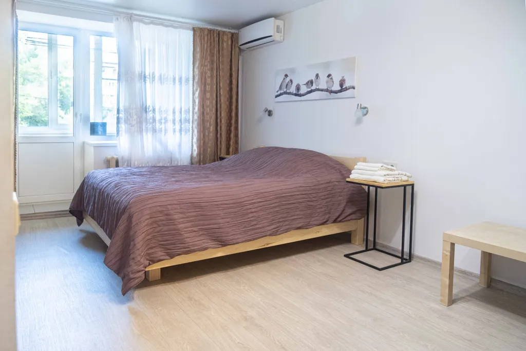 Квартира Квартира с шикарной кроватью и беспружинным жёстким матрацем — Ярославль