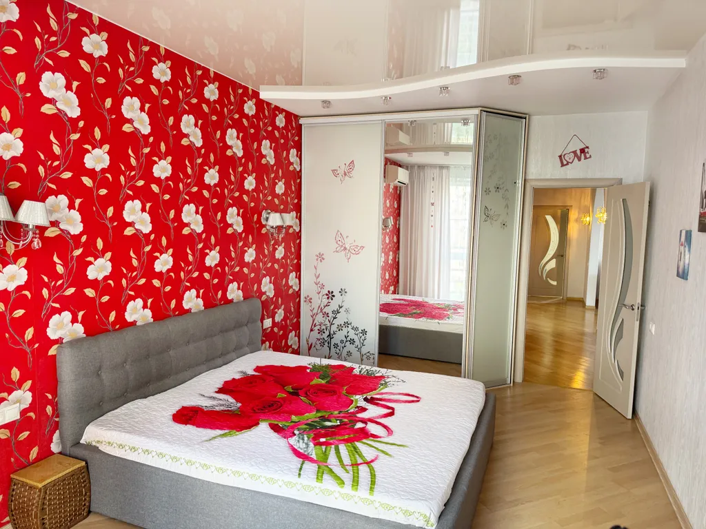 Квартира 3-комнатная Квартира — Краснодар