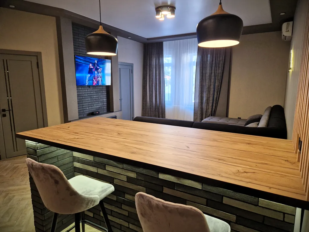 Апартаменты в центре на набережной