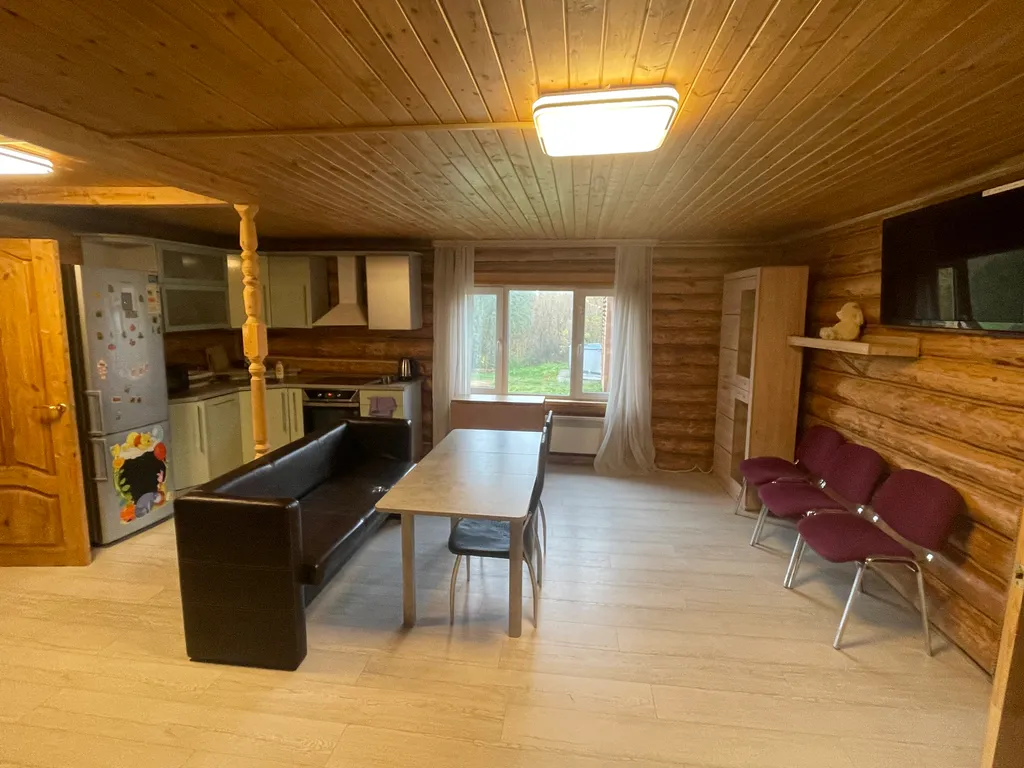 Уютный дом в тихом красивом месте