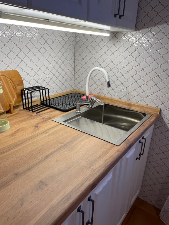 Просторные апартаменты с беседкой