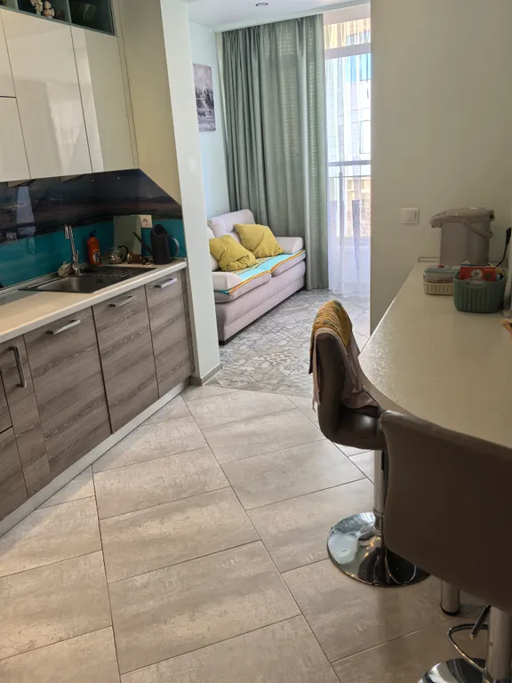 Отличная квартира в центре рядом с Морпортом