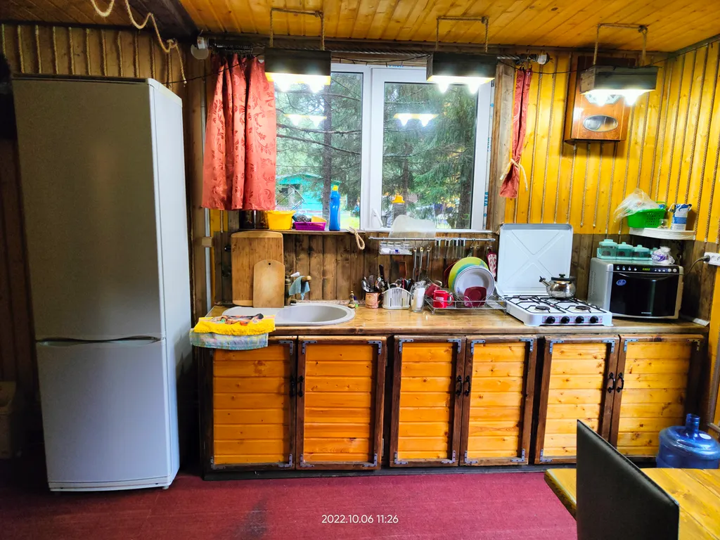 Коттедж Уютный теплый дом — Луга