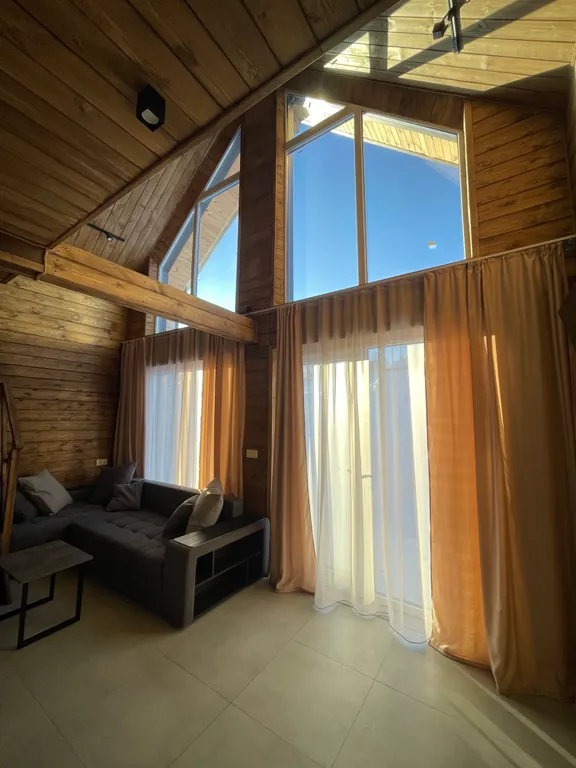 Барнхаус с балконом