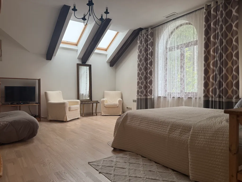 Вилла с бассейном