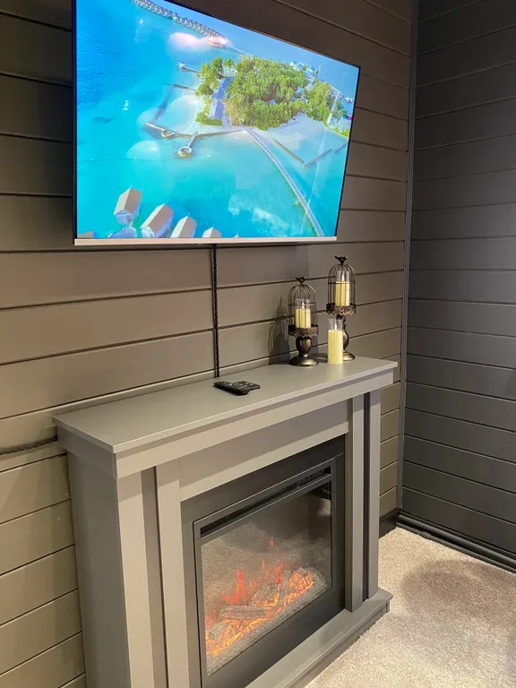 Загородный дом Loft lodge на берегу реки Ангара