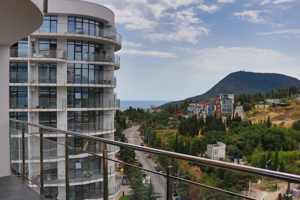 Апартаменты с видом на горы и море