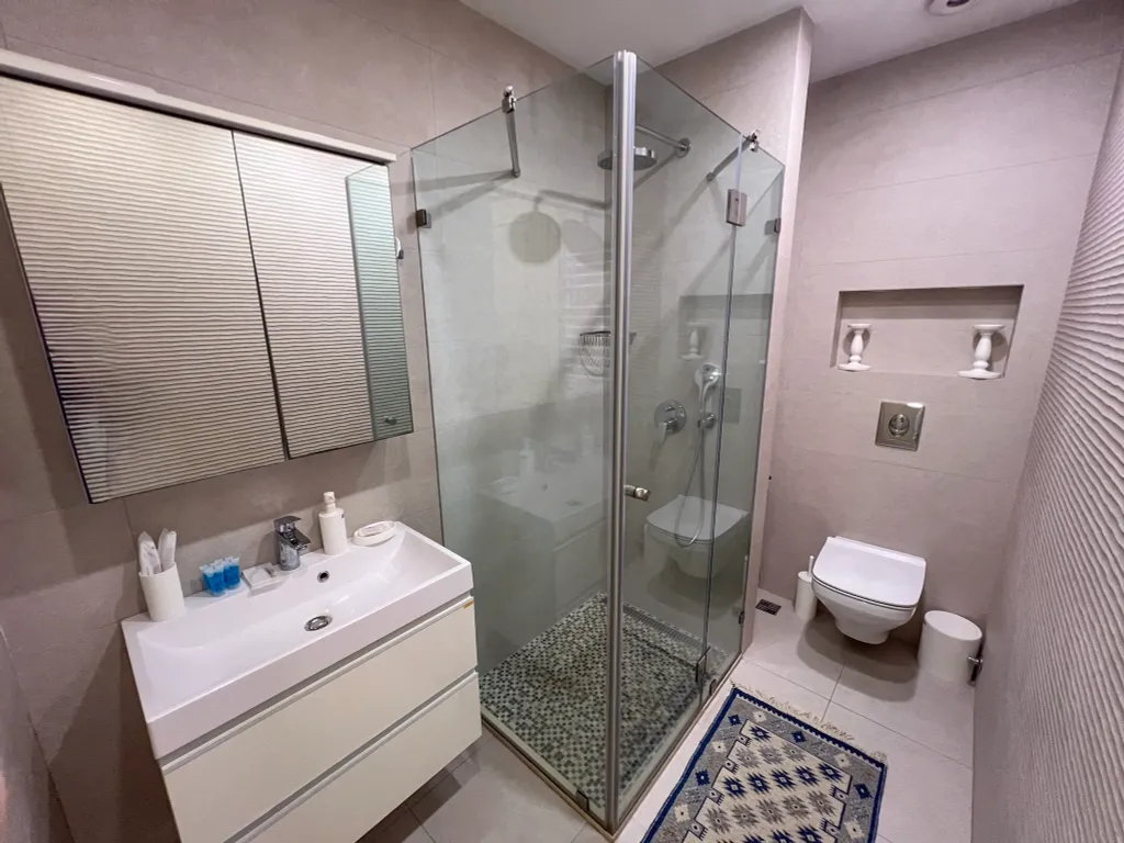 Трехкомнатная квартира c шикарным видом на море, Porta Batumi Tower