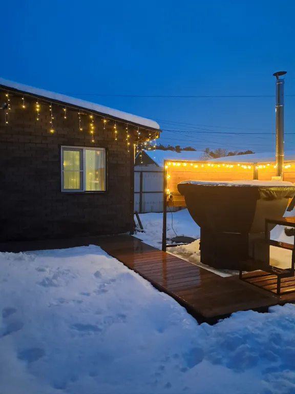 Уютный дом в черте города с банным чаном