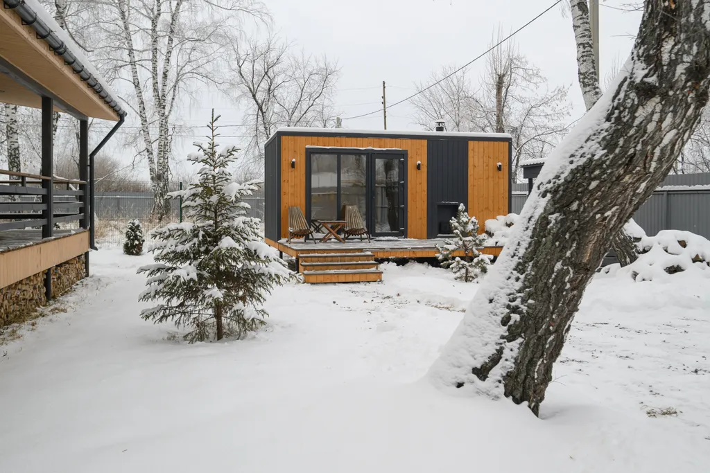 Дом с камином и баней у озера