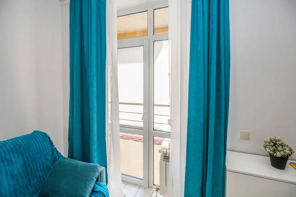 Квартира Квартира Студия у моря с теплым бассейном — Сириус