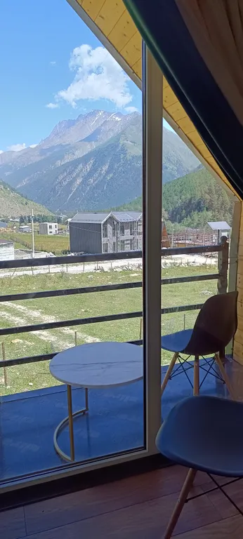 Новый домик с шикарным видом в Тегенекли