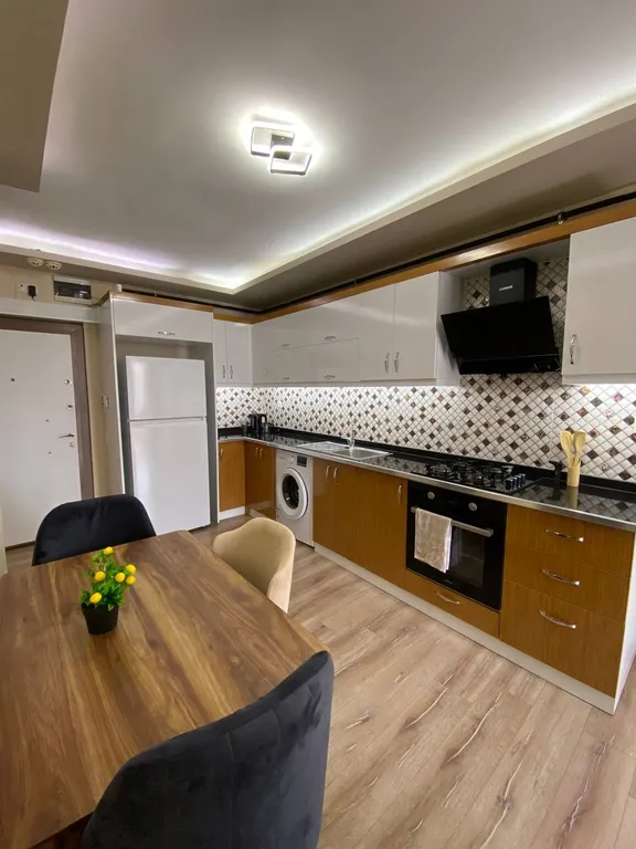 Видовая 1+1 прямо у Соли