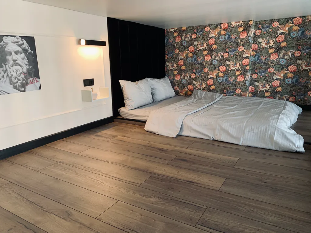 Двухэтажная однокомнатная квартира