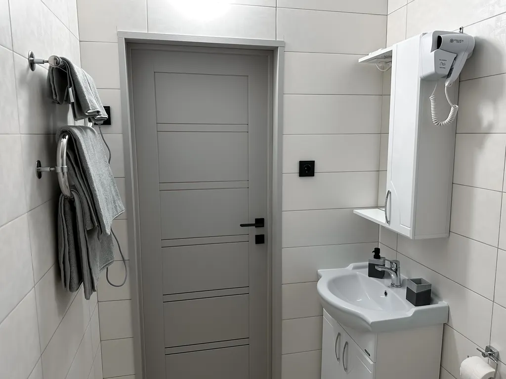 Четырехместный Люкс 5 минут до Озер